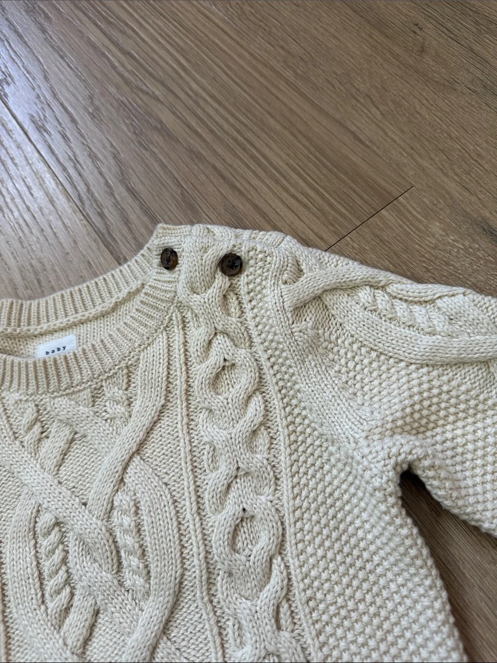 GAP Cream Cable Knit Crew Sweater with Shoulder Buttons Size 12-18 Months